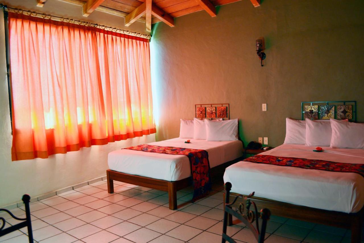 Hotel Aldama Colima Extérieur photo