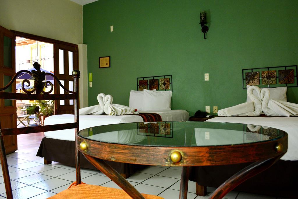 Hotel Aldama Colima Chambre photo