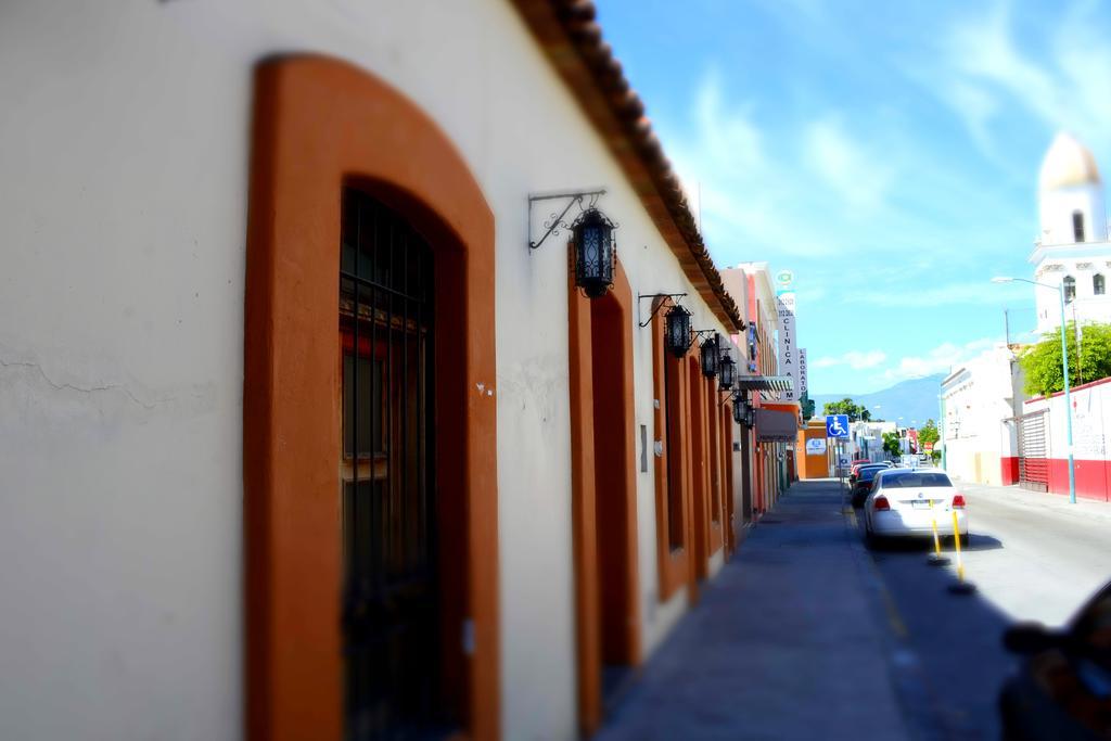 Hotel Aldama Colima Extérieur photo