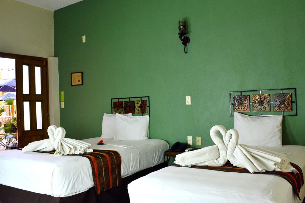 Hotel Aldama Colima Chambre photo